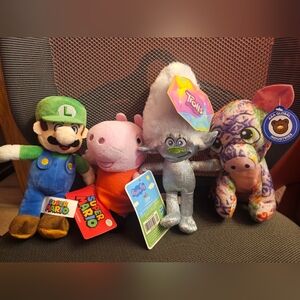 Lot of four small stuffies.